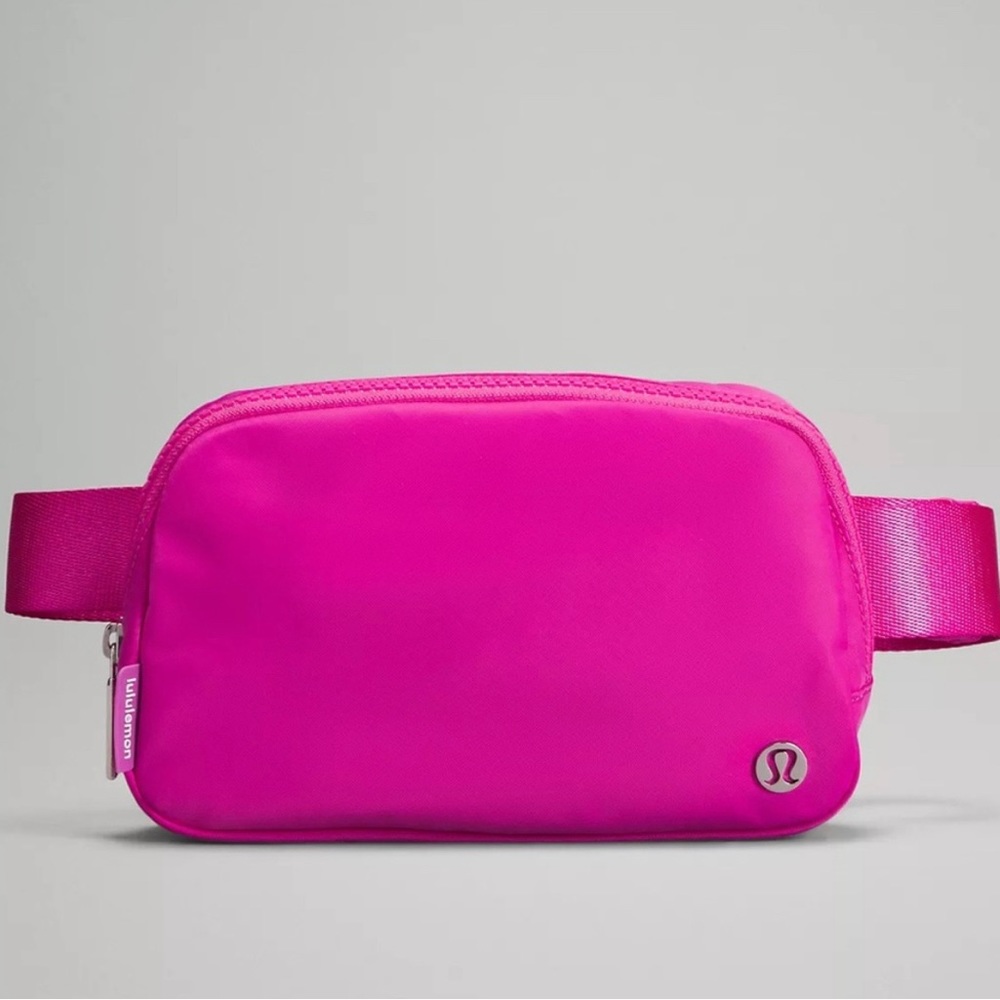 Lululemon sonic pink Everything belt bag
